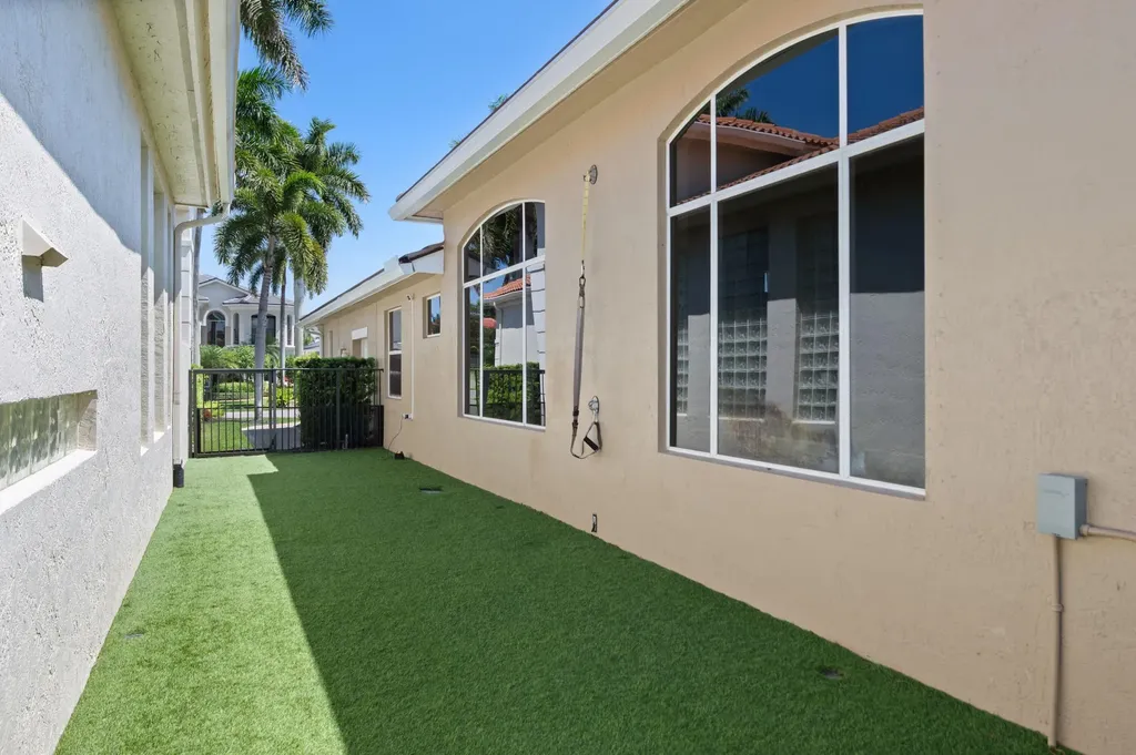 15881 Double Eagle Trail Delray Beach FL 33446