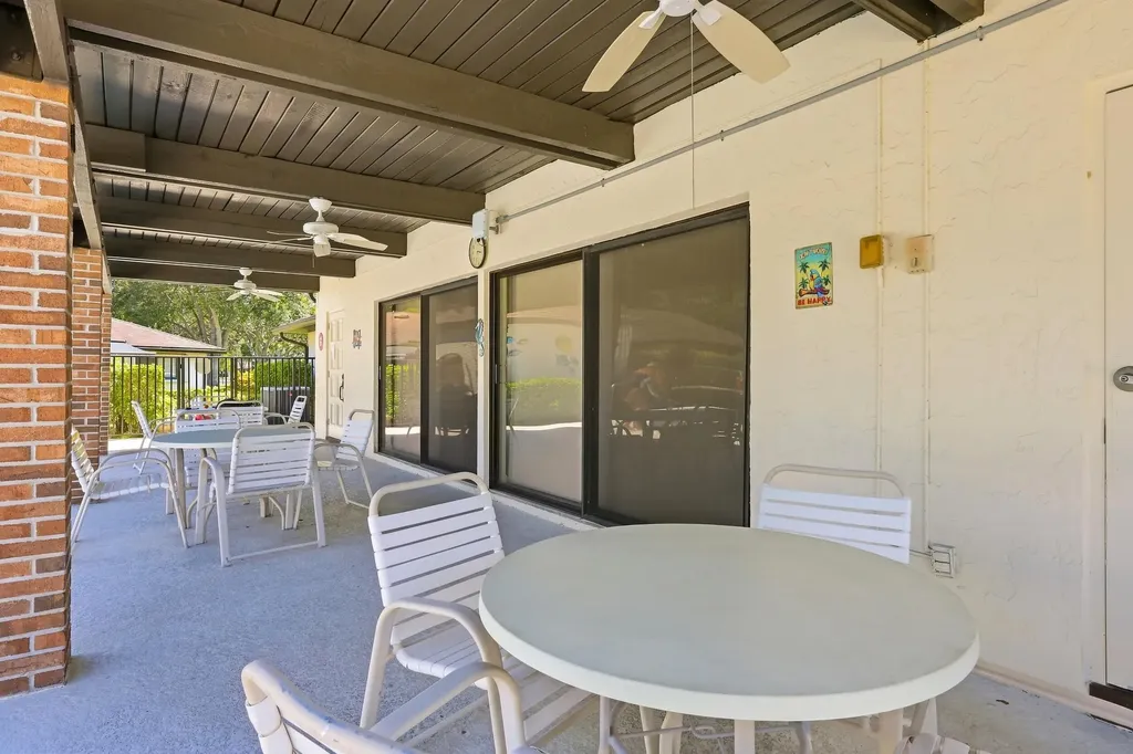 4863 Dovewood Terrace Boynton Beach FL 33436