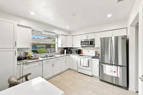 4863 Dovewood Terrace Boynton Beach FL 33436