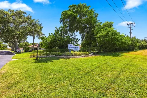 4863 Dovewood Terrace Boynton Beach FL 33436