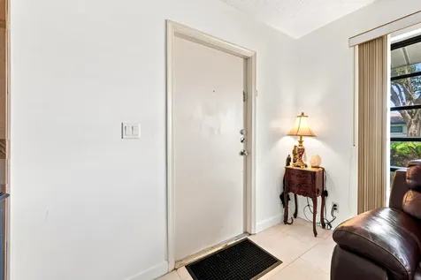 4863 Dovewood Terrace Boynton Beach FL 33436