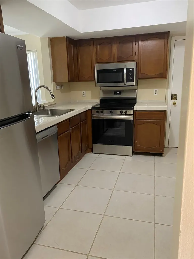 3340 Beau Rivage Drive Pompano Beach FL 33064