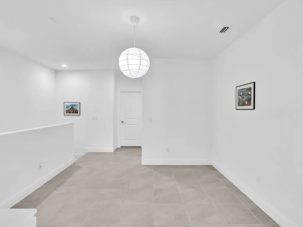 556 Sanderling Circle Deerfield Beach FL 33442