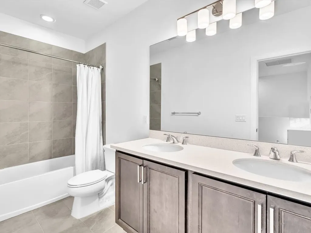 556 Sanderling Circle Deerfield Beach FL 33442