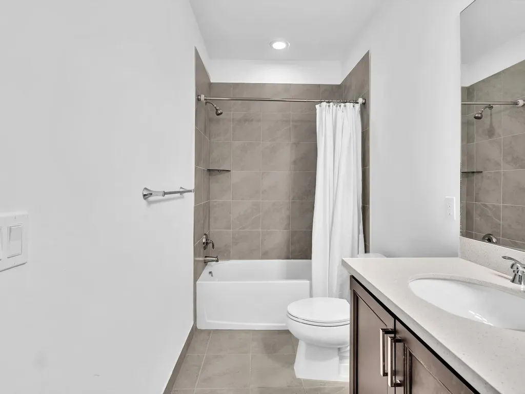 556 Sanderling Circle Deerfield Beach FL 33442