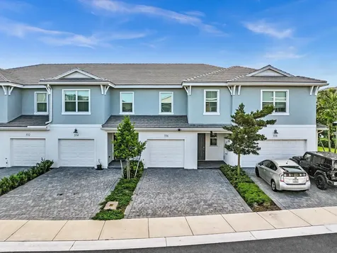 556 Sanderling Circle Deerfield Beach FL 33442