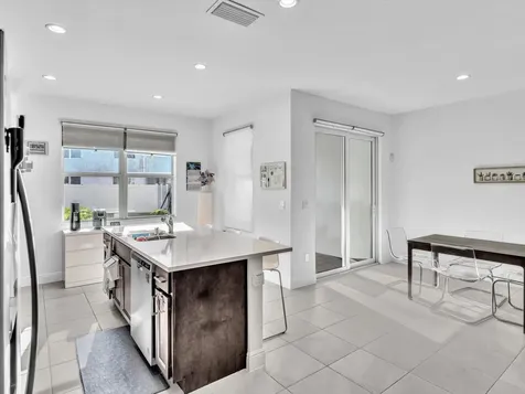 556 Sanderling Circle Deerfield Beach FL 33442