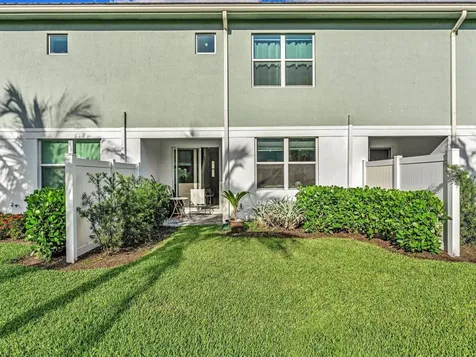 556 Sanderling Circle Deerfield Beach FL 33442