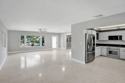 316 NW 20th Street Wilton Manors FL 33311