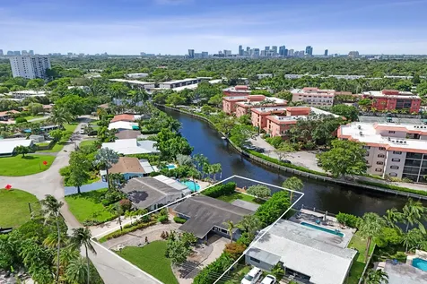 316 NW 20th Street Wilton Manors FL 33311