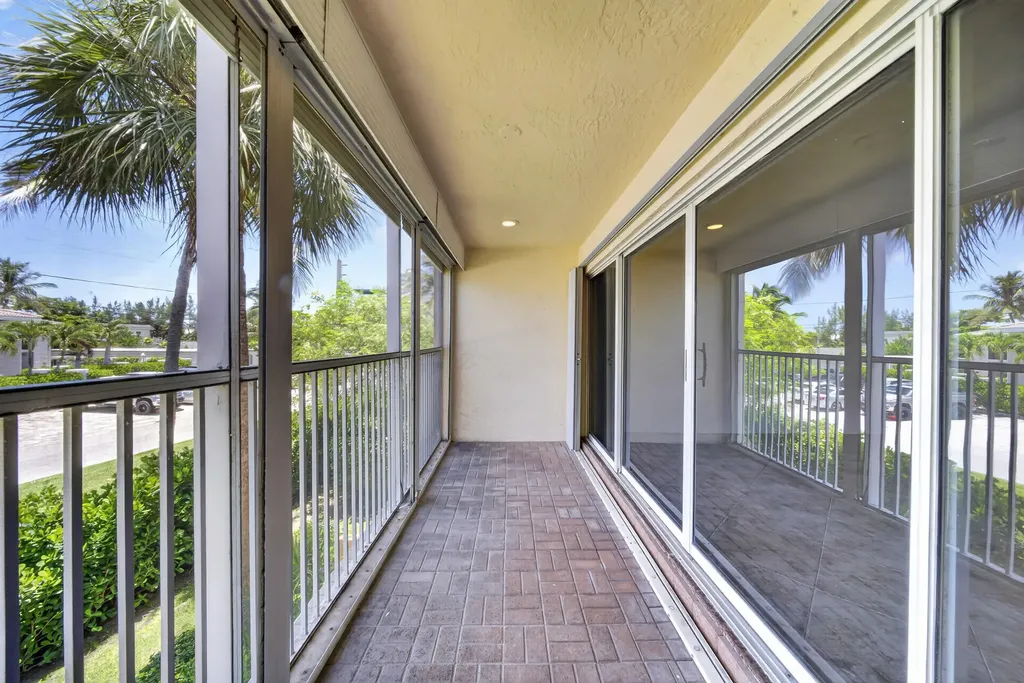 1998 NE 7th Street Deerfield Beach FL 33441