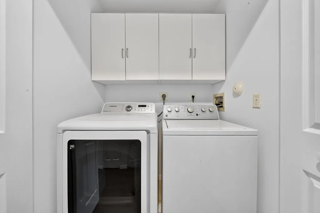 1998 NE 7th Street Deerfield Beach FL 33441