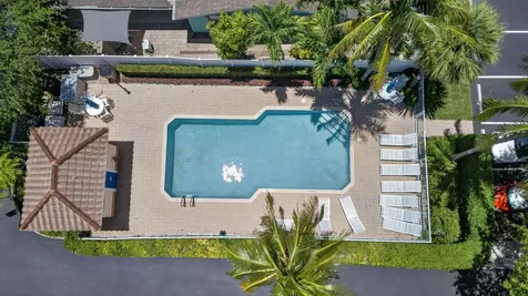 1998 NE 7th Street Deerfield Beach FL 33441