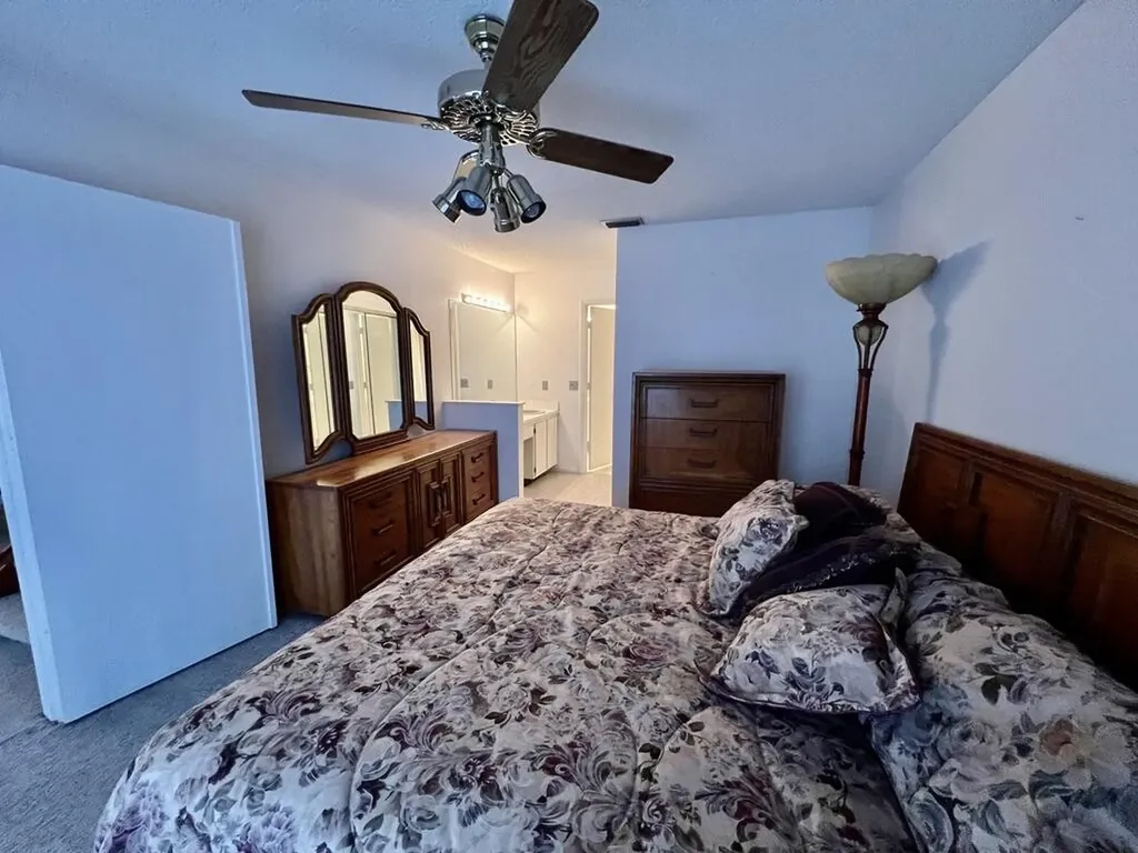 4232 Palm Bay West Palm Beach FL 33406