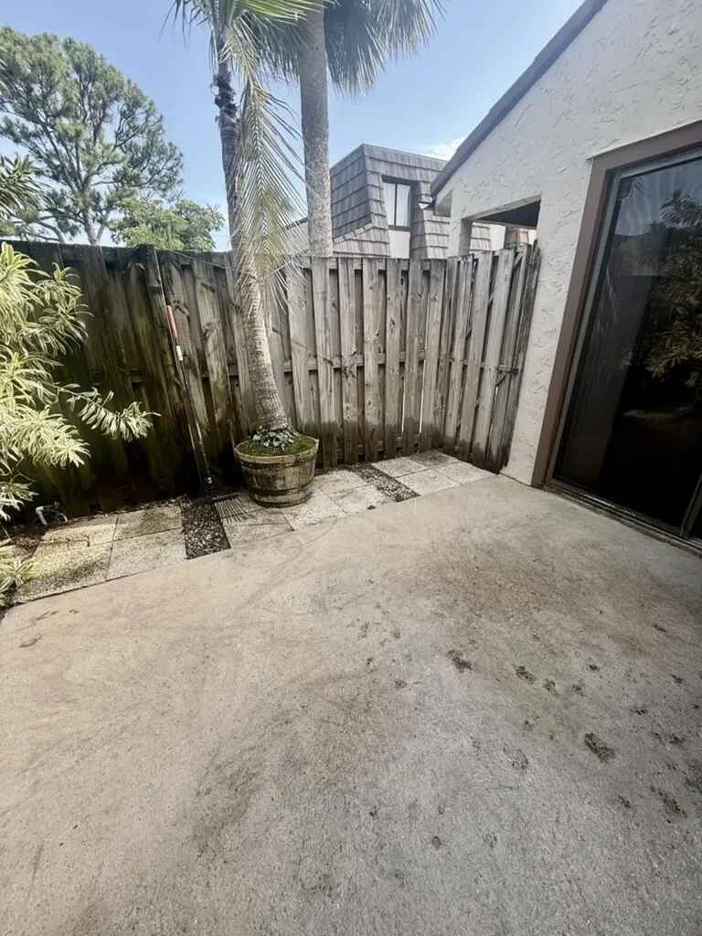 4232 Palm Bay West Palm Beach FL 33406