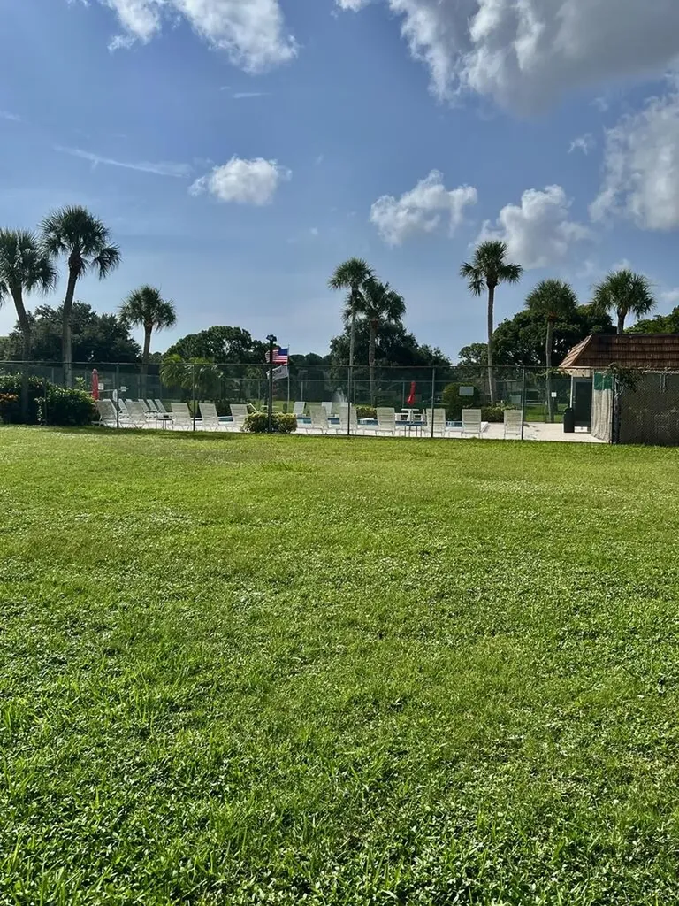 4232 Palm Bay West Palm Beach FL 33406
