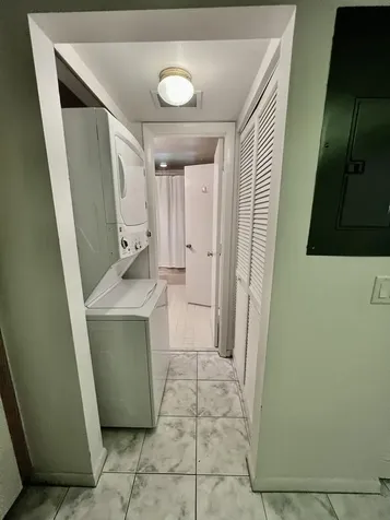 4232 Palm Bay West Palm Beach FL 33406