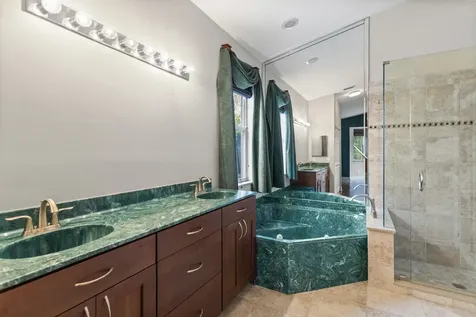 3254 NW 22nd Avenue Oakland Park FL 33309