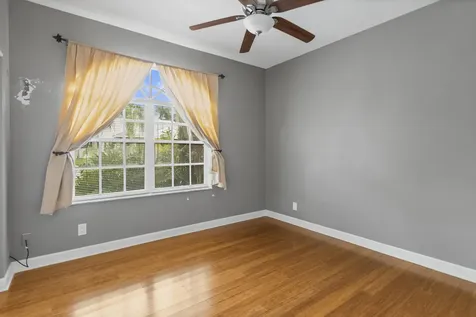 3254 NW 22nd Avenue Oakland Park FL 33309