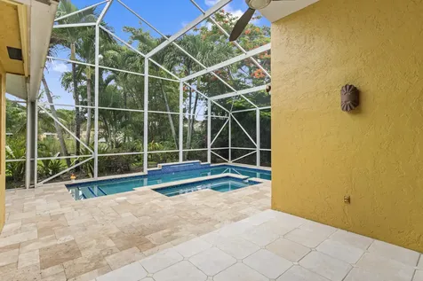 3254 NW 22nd Avenue Oakland Park FL 33309