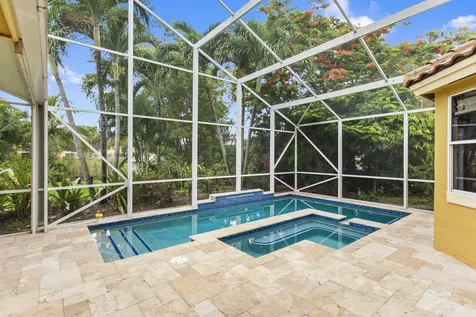 3254 NW 22nd Avenue Oakland Park FL 33309