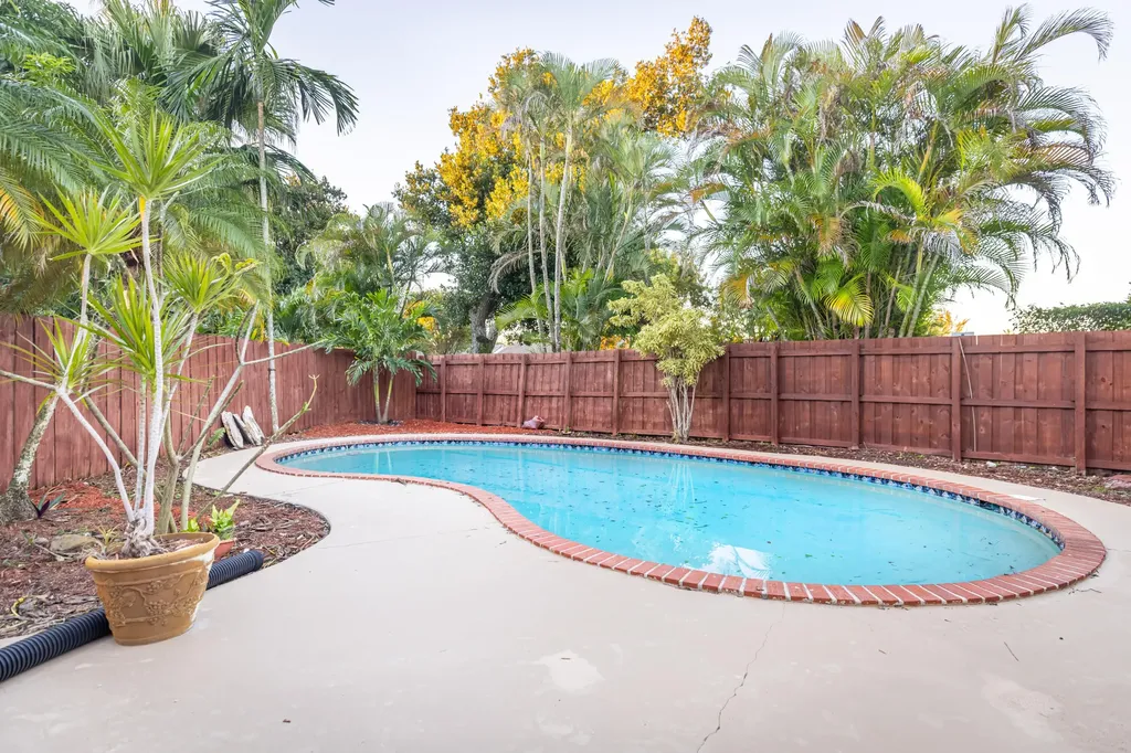 7860 Stanway Place W Boca Raton FL 33433