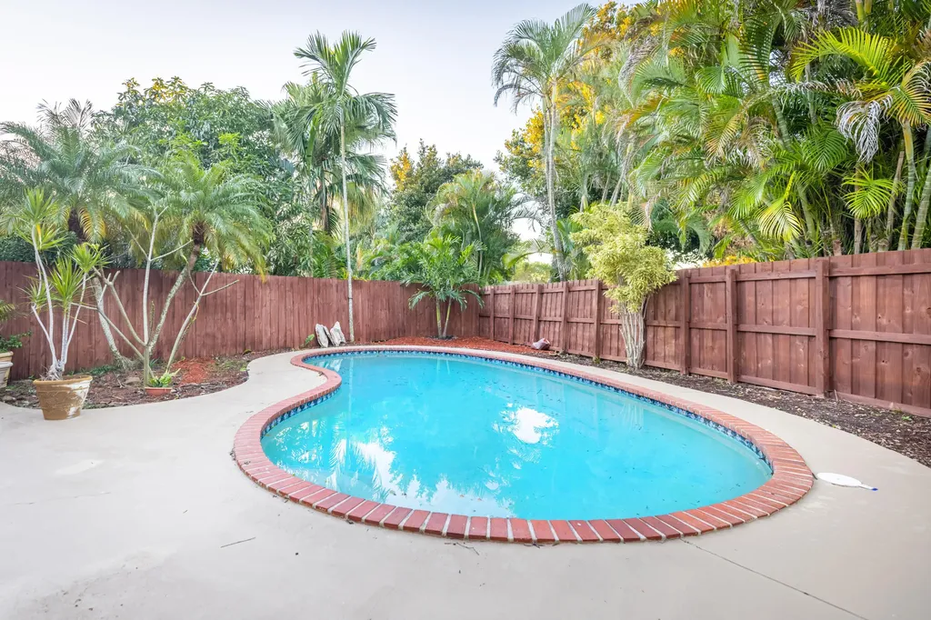 7860 Stanway Place W Boca Raton FL 33433