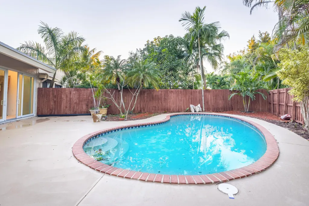 7860 Stanway Place W Boca Raton FL 33433