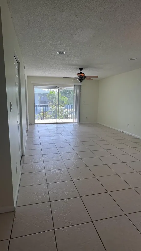 905 Southridge Road Delray Beach FL 33444