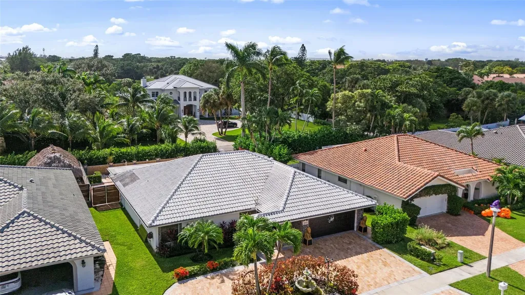 5223 Deerhurst Crescent Circle Boca Raton FL 33486