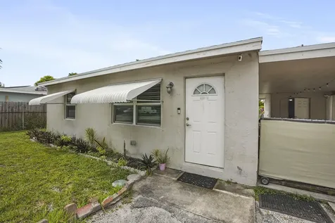 3231 Vassallo Avenue Palm Springs FL 33461