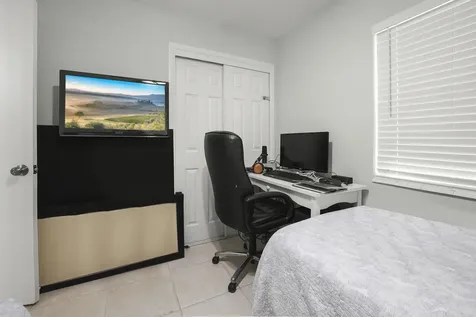 3231 Vassallo Avenue Palm Springs FL 33461