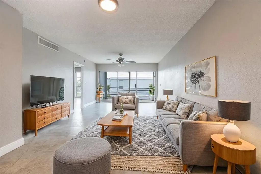 7980 N French Drive Pembroke Pines FL 33024
