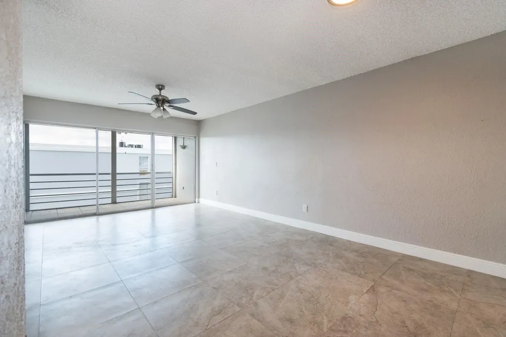 7980 N French Drive Pembroke Pines FL 33024