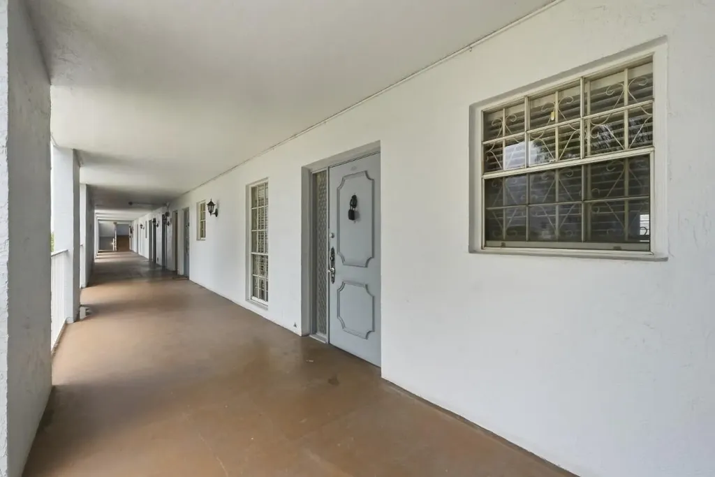 7980 N French Drive Pembroke Pines FL 33024