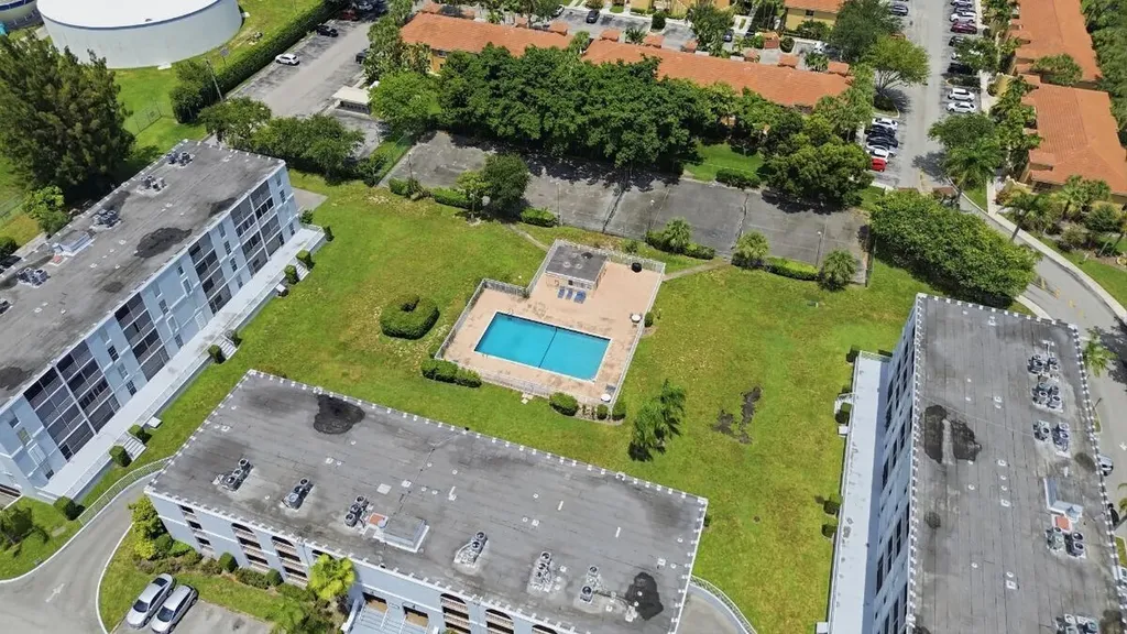 7980 N French Drive Pembroke Pines FL 33024