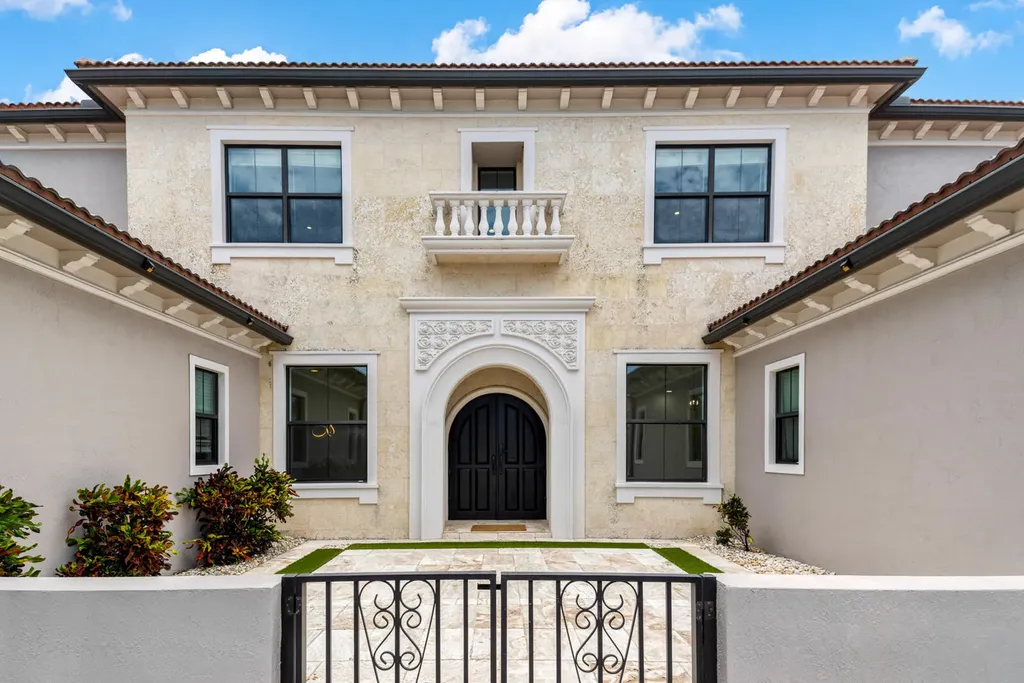 9065 Watercrest Circle E Parkland FL 33076