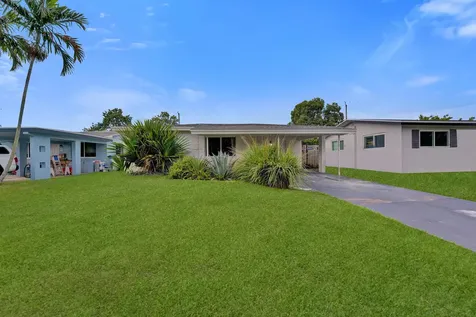 180 NW 48th Court Oakland Park FL 33309