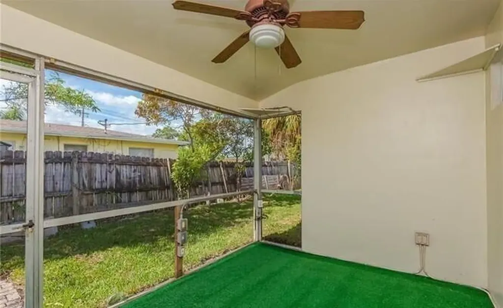 2061 NE 25th Avenue Pompano Beach FL 33062