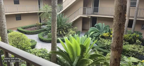 10425 SW 112th Miami FL 33176