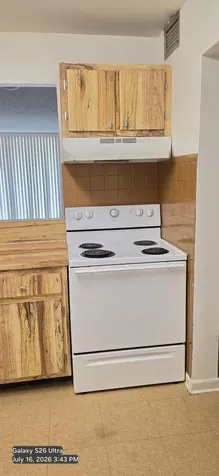 10425 SW 112th Miami FL 33176
