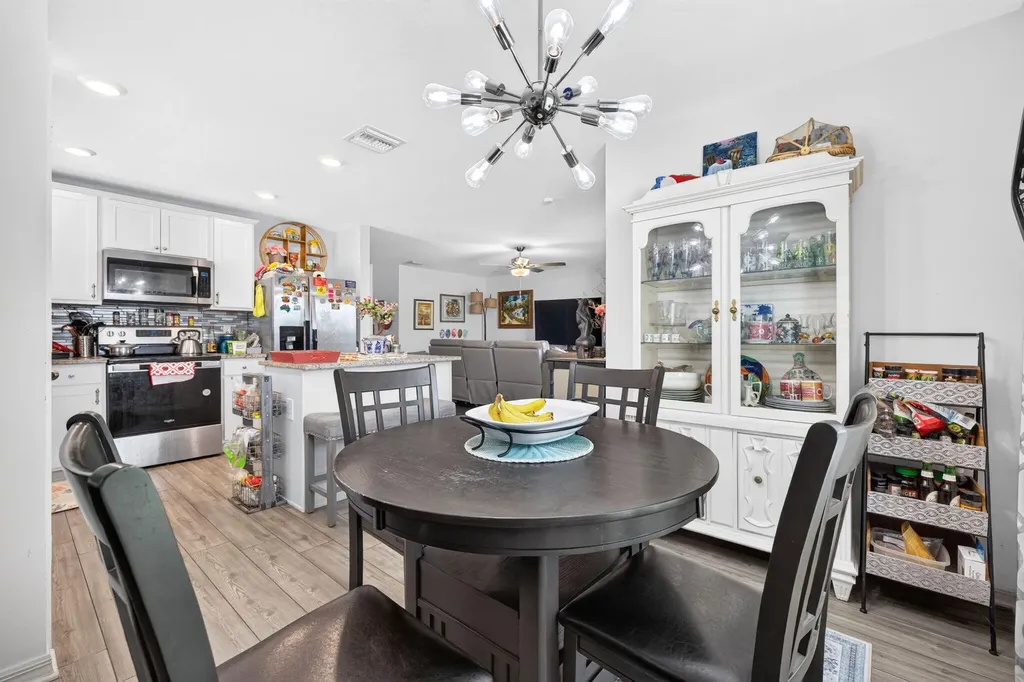 5521 Fantasy Drive Fort Pierce FL 34947