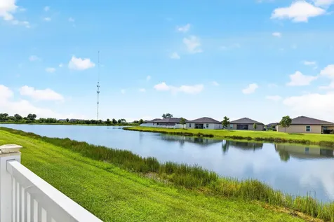5521 Fantasy Drive Fort Pierce FL 34947