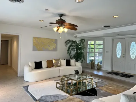 3920 NE 27th Avenue Lighthouse Point FL 33064