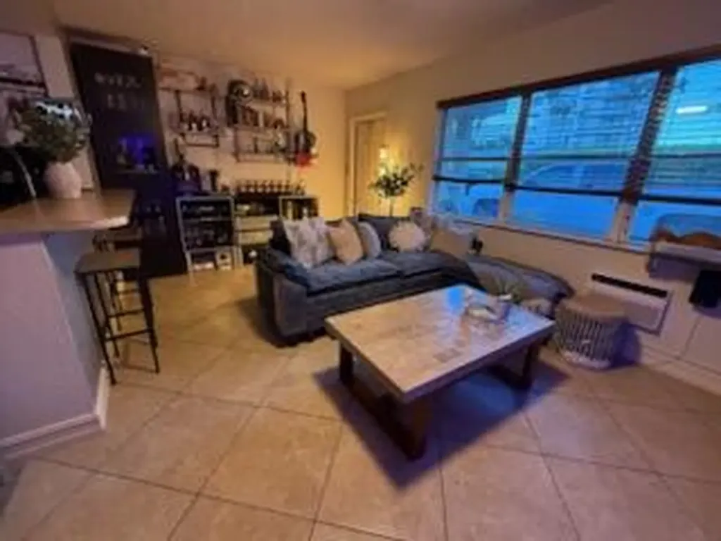 2713 NE 33rd Avenue Fort Lauderdale FL 33308