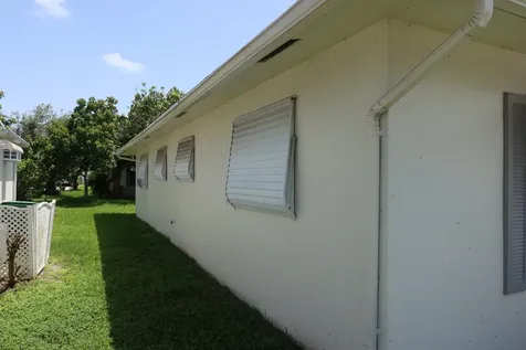 6920 NW 17th Street Margate FL 33063