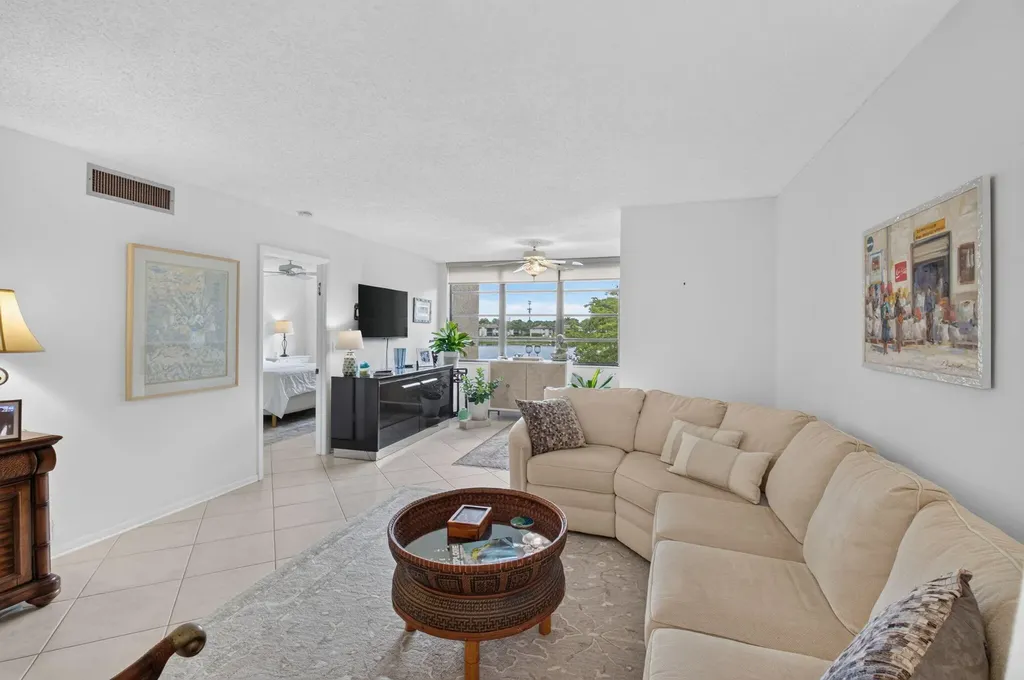 15075 Witney Road Delray Beach FL 33484