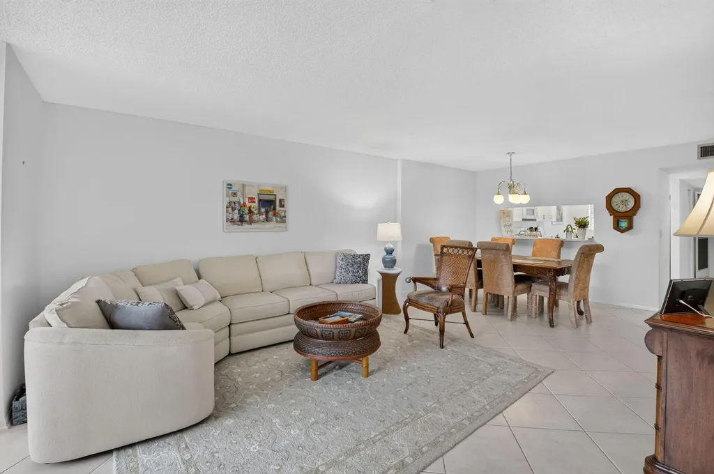 15075 Witney Road Delray Beach FL 33484