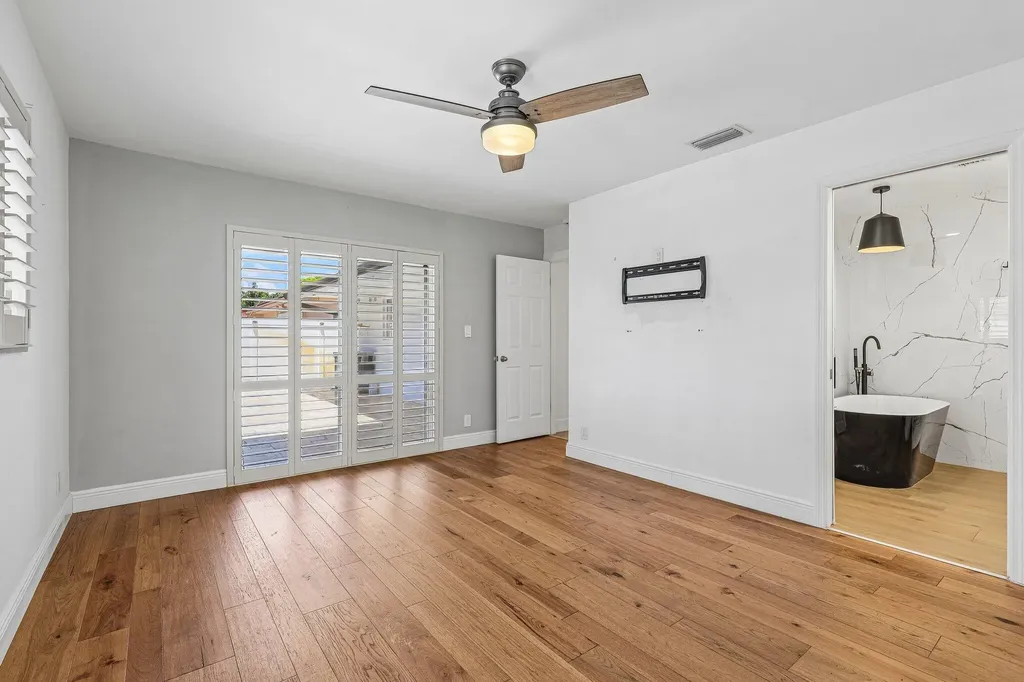 3166 NW 68th Street Fort Lauderdale FL 33309