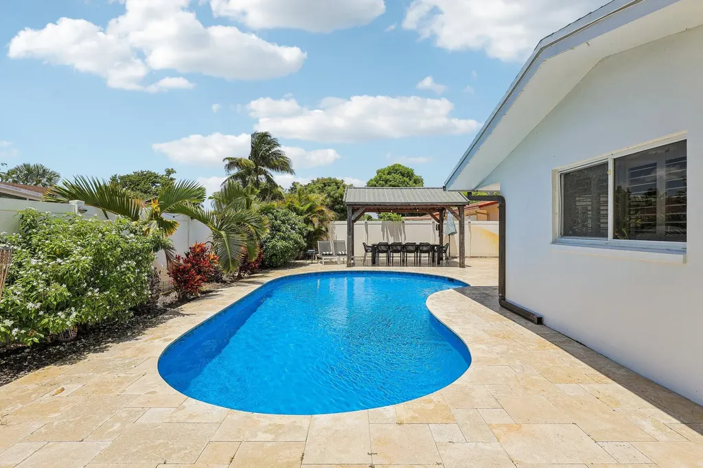 3166 NW 68th Street Fort Lauderdale FL 33309